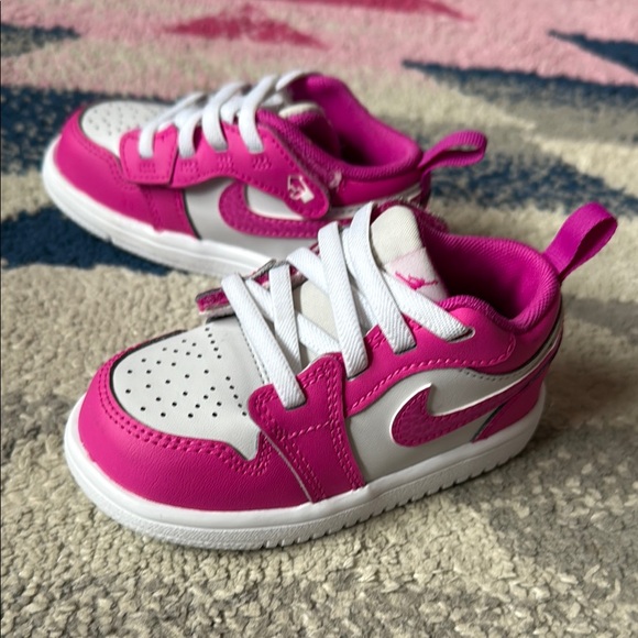 NWOB Nike Jordan 1 Alt Low - Picture 1 of 11
